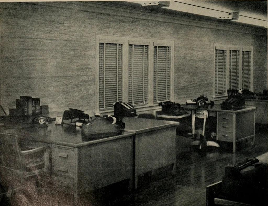 An illustration from Architect and engineer, 1905, leaf 129