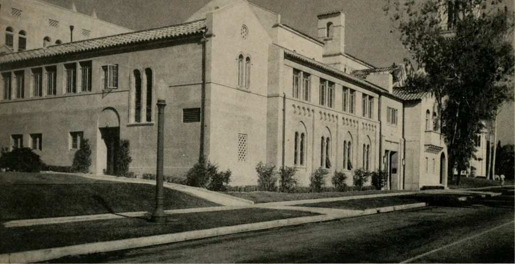 An illustration from Architect and engineer, 1905, leaf 23