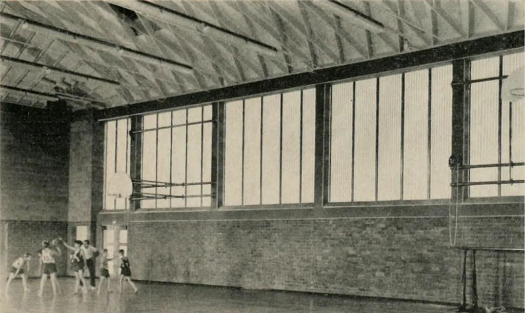 An illustration from Architect and engineer, 1905, leaf 26