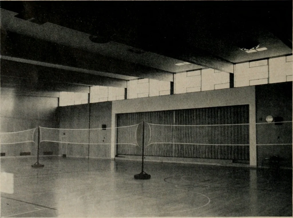 An illustration from Architect and engineer, 1905, leaf 289