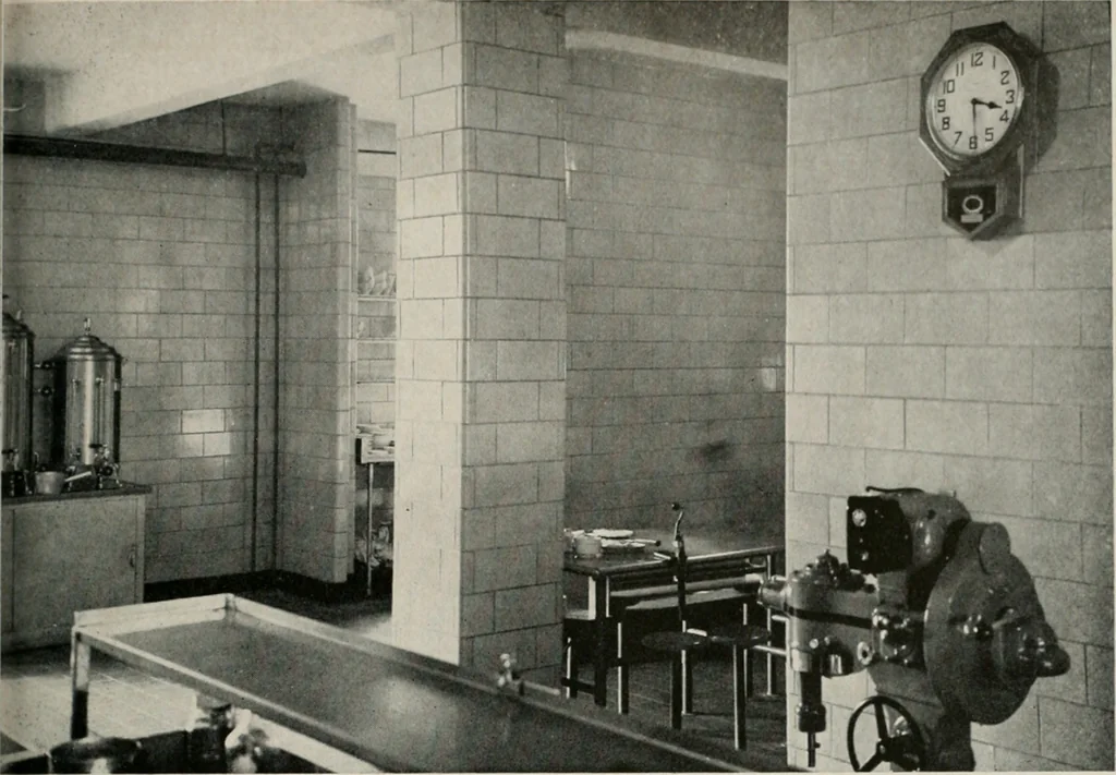 An illustration from Architect and engineer, 1905, leaf 428