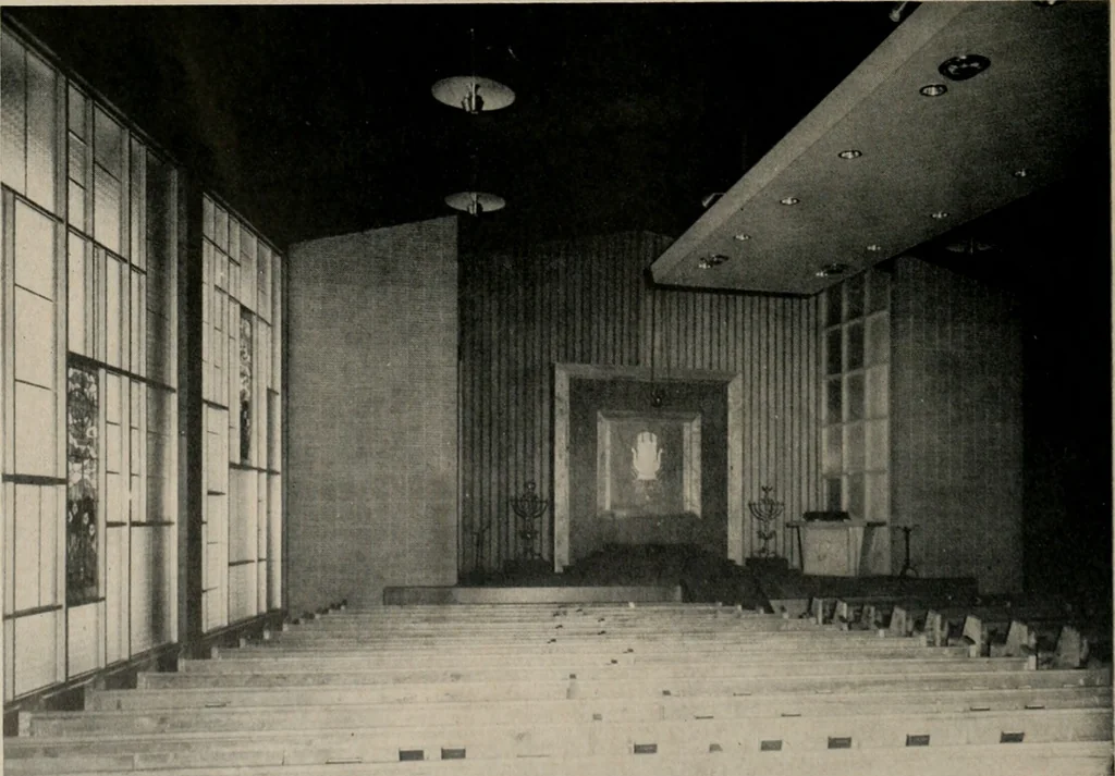 An illustration from Architect and engineer, 1905, leaf 605