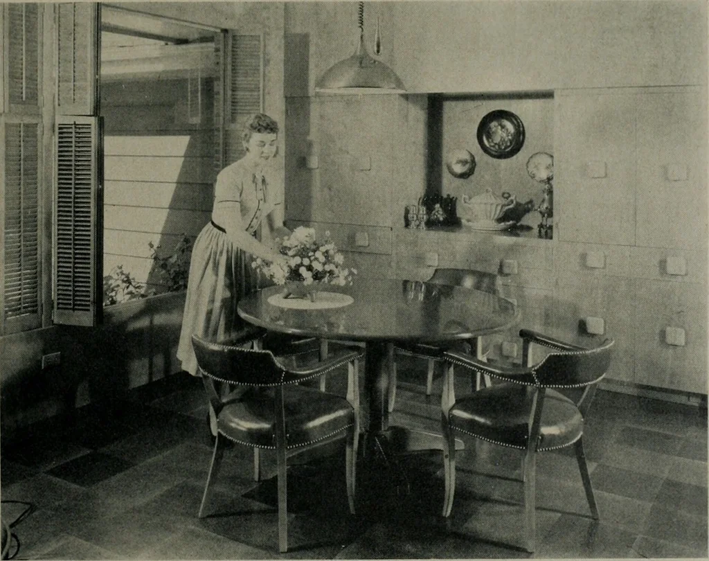 An illustration from Architect and engineer, 1905, leaf 218