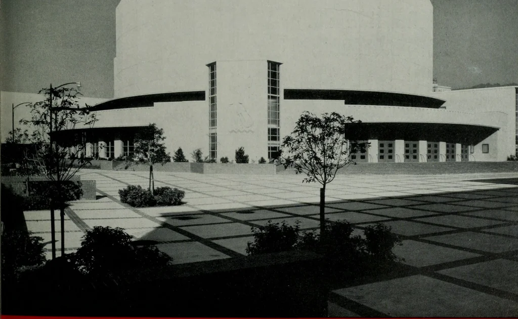 An illustration from Architect and engineer, 1905, leaf 246
