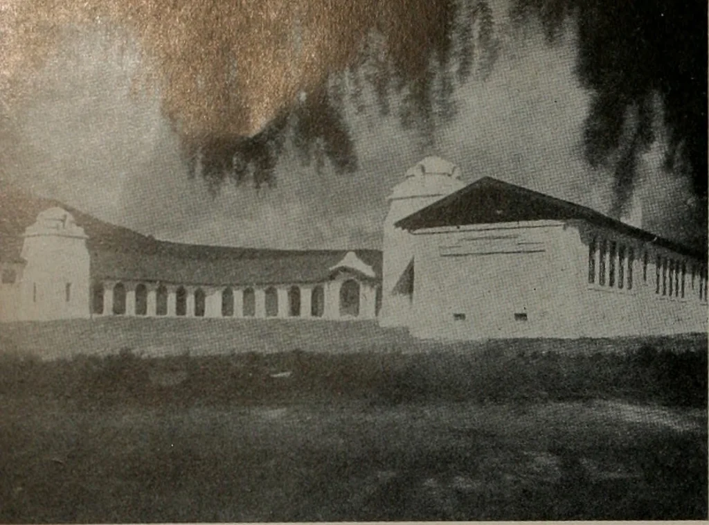 An illustration from Architect and engineer, 1905, leaf 523