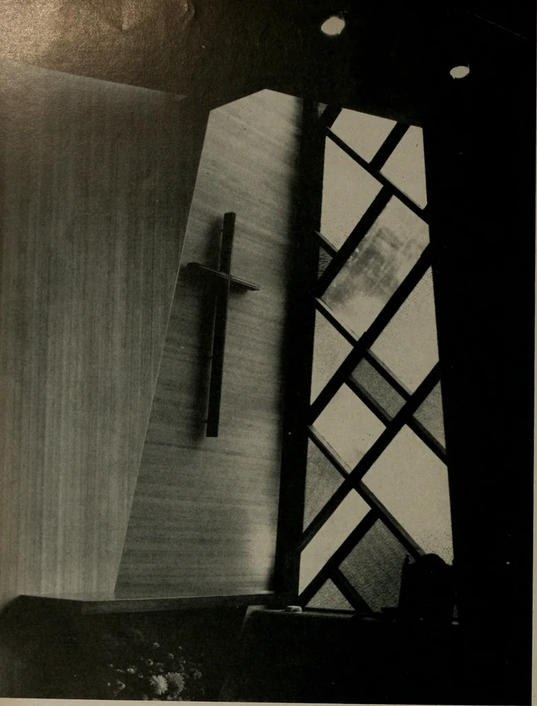 An illustration from Architect and engineer, 1905, leaf 575