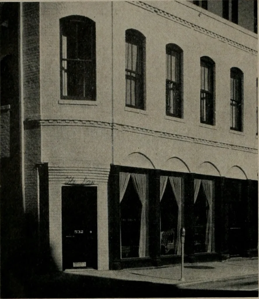 An illustration from Architect and engineer, 1905, leaf 73
