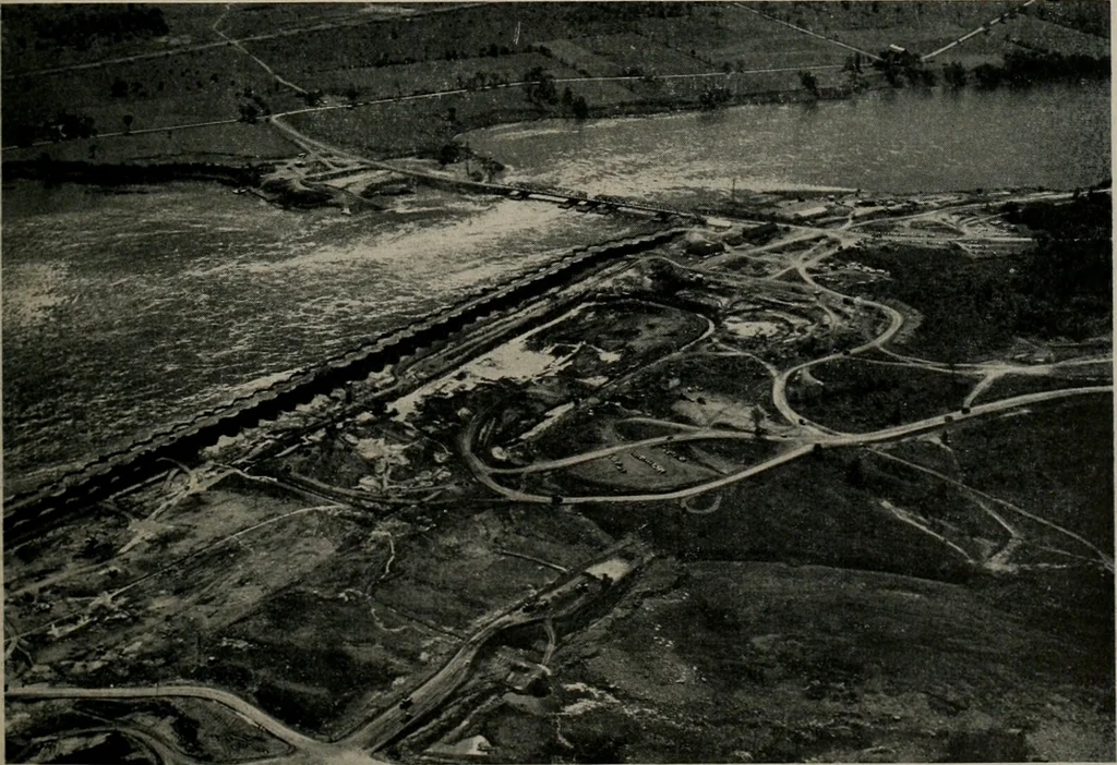 An illustration from Architect and engineer, 1905, leaf 124
