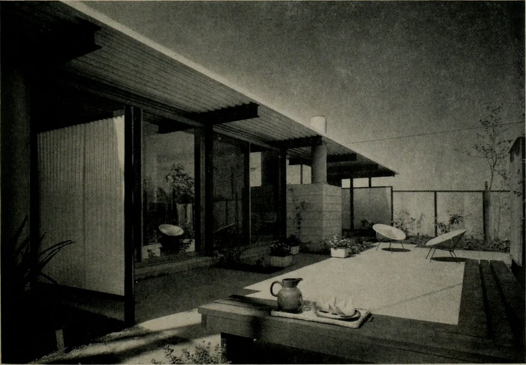 An illustration from Architect and engineer, 1905, leaf 220
