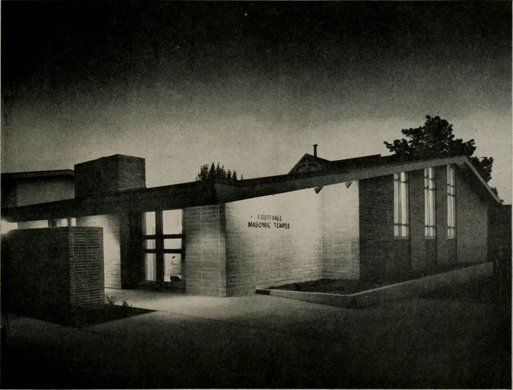 An illustration from Architect and engineer, 1905, leaf 310