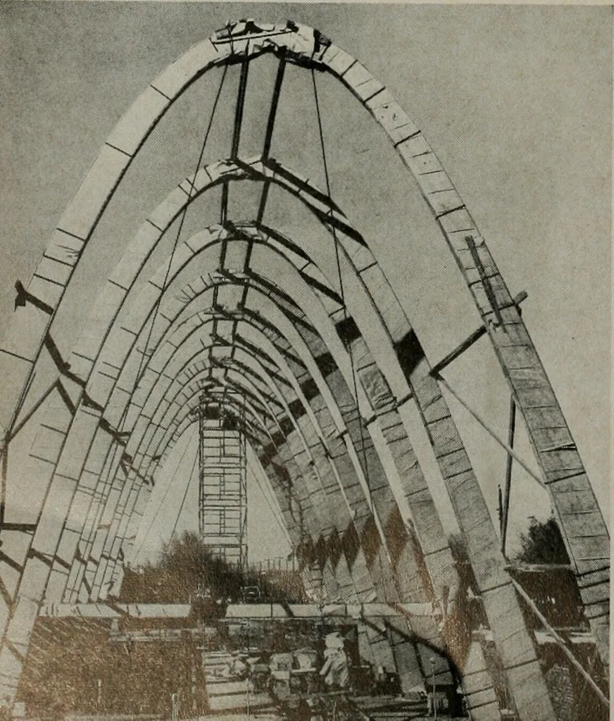 An illustration from Architect and engineer, 1905, leaf 555