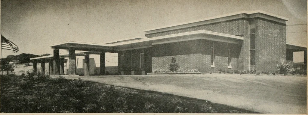 An illustration from Architect and engineer, 1905, leaf 176