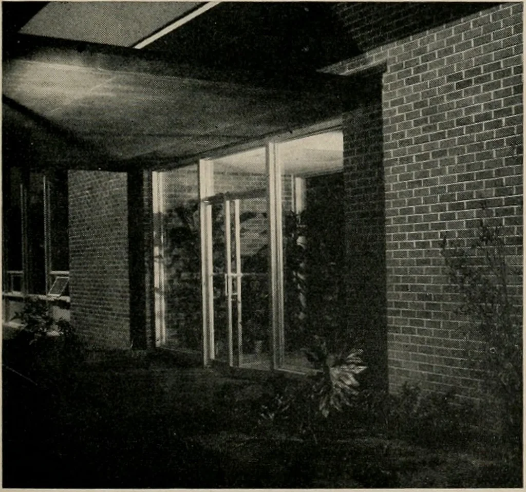 An illustration from Architect and engineer, 1905, leaf 438