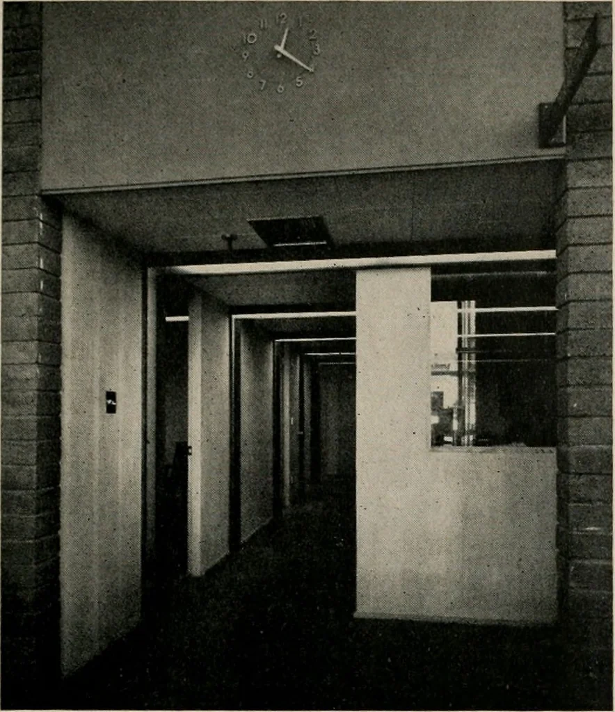 An illustration from Architect and engineer, 1905, leaf 450