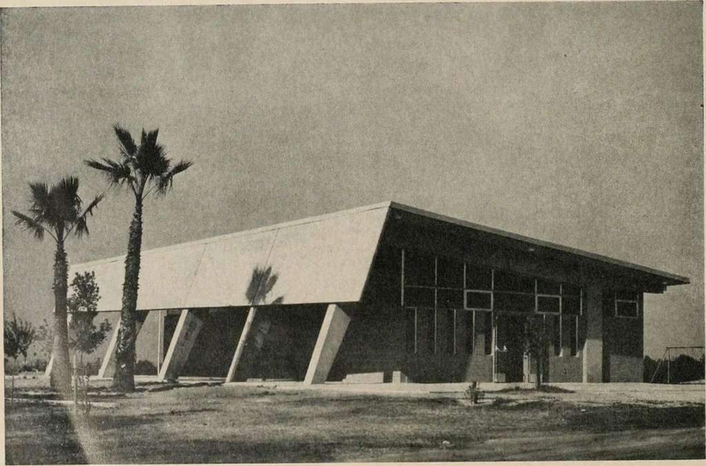An illustration from Architect and engineer, 1905, leaf 589