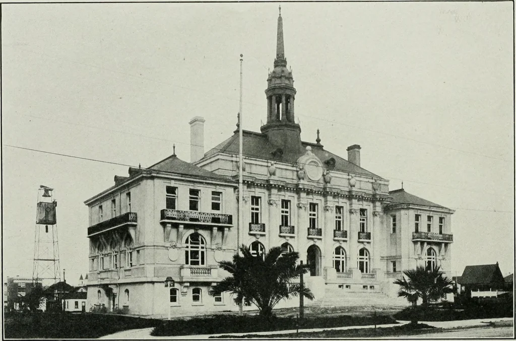 An illustration from The Architect & engineer of California and the Pacific Coast, 1905, leaf 115