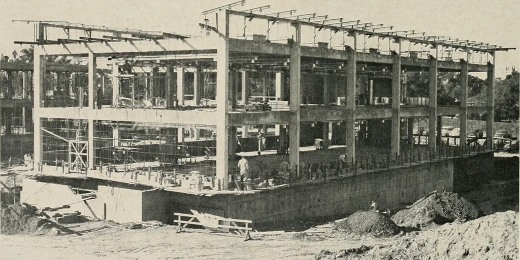An illustration from Architect and engineer, 1905, leaf 121