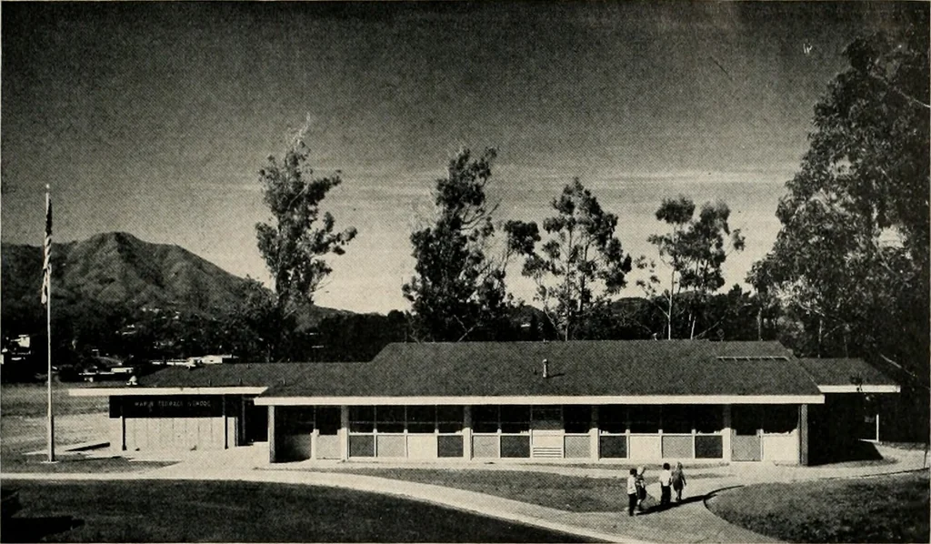 An illustration from Architect and engineer, 1905, leaf 176