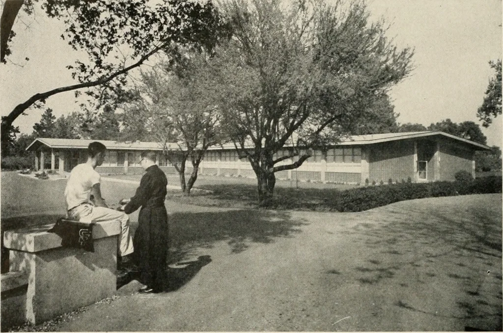 An illustration from Architect and engineer, 1905, leaf 227