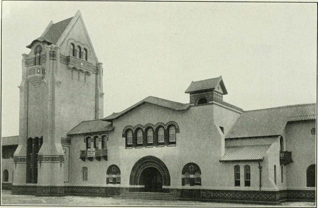 An illustration from The Architect & engineer of California and the Pacific Coast, 1905, leaf 15