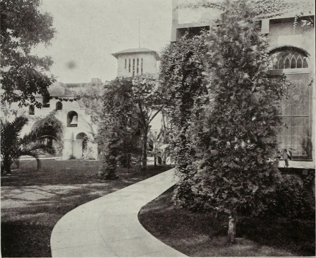 An illustration from The Architect & engineer of California and the Pacific Coast, 1905, leaf 69