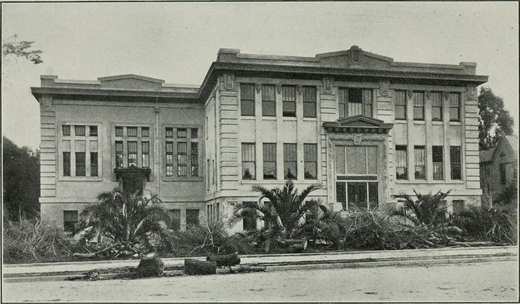 An illustration from The Architect & engineer of California and the Pacific Coast, 1905, leaf 48