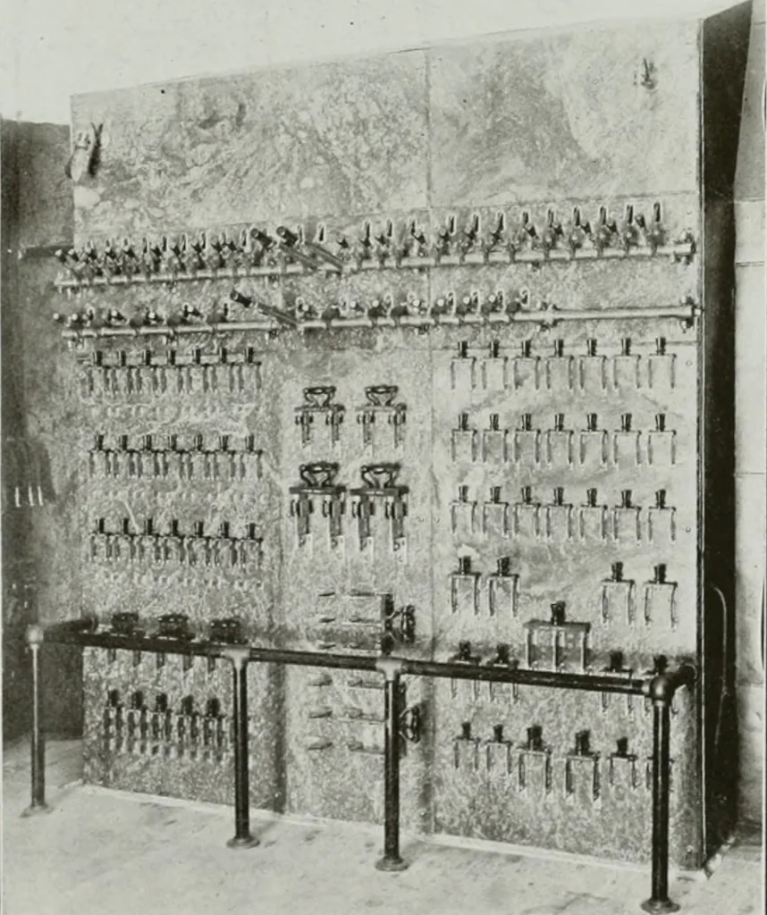 An illustration from The Architect & engineer of California and the Pacific Coast, 1905, leaf 210