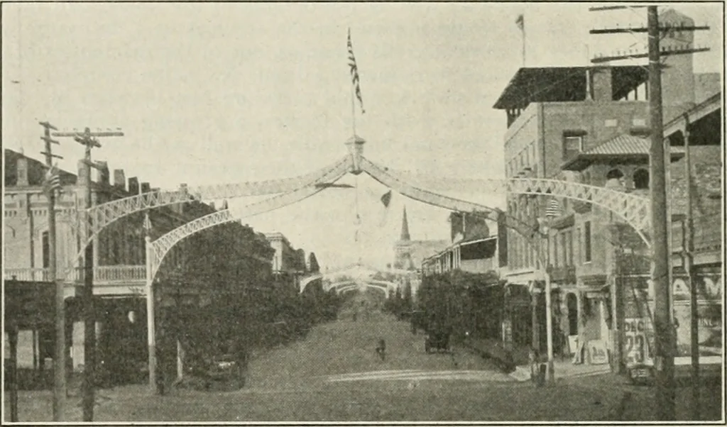 An illustration from The Architect & engineer of California and the Pacific Coast, 1905, leaf 177