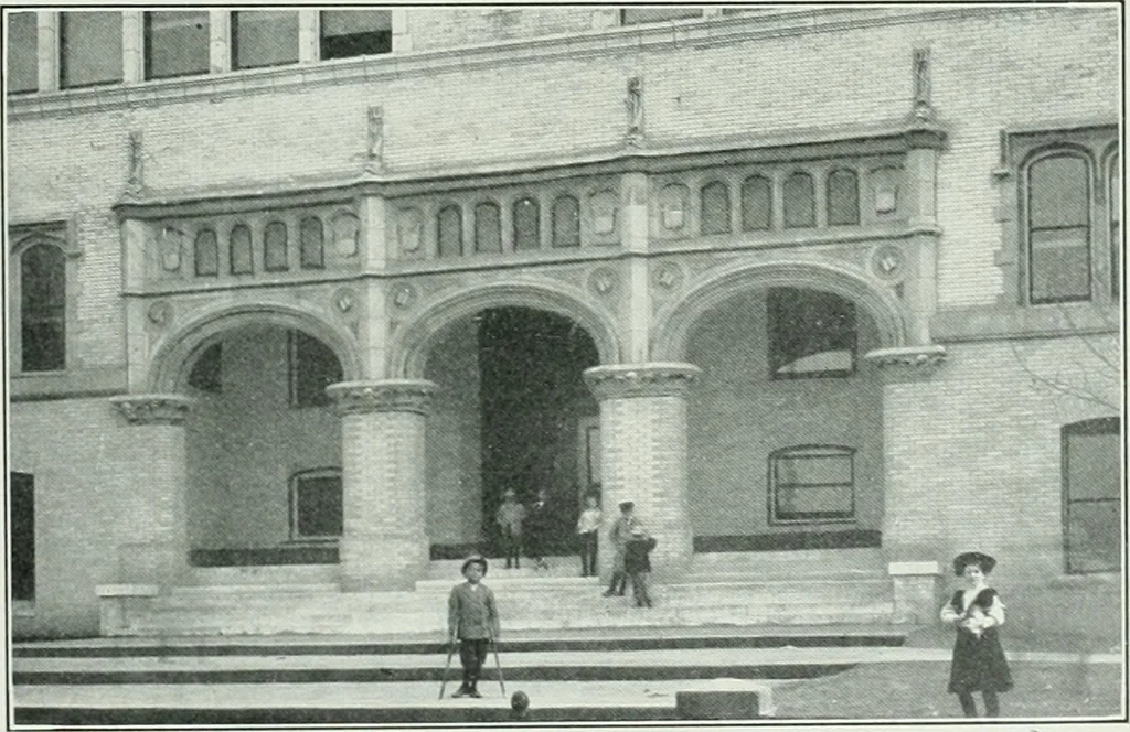 An illustration from The Architect & engineer of California and the Pacific Coast, 1905, leaf 44
