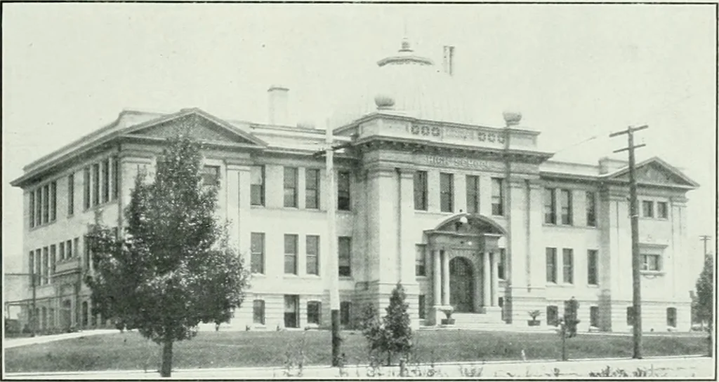 An illustration from The Architect & engineer of California and the Pacific Coast, 1905, leaf 46