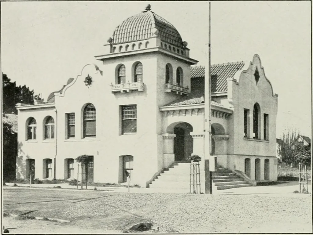 An illustration from The Architect & engineer of California and the Pacific Coast, 1905, leaf 49