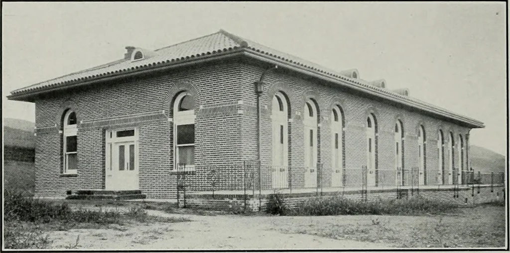 An illustration from The Architect & engineer of California and the Pacific Coast, 1905, leaf 261
