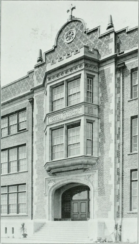 An illustration from The Architect & engineer of California and the Pacific Coast, 1905, leaf 74