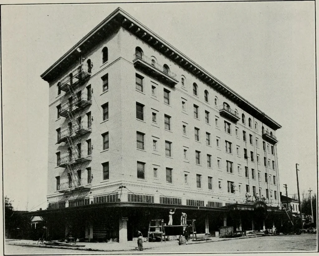 An illustration from The Architect & engineer of California and the Pacific Coast, 1905, leaf 294