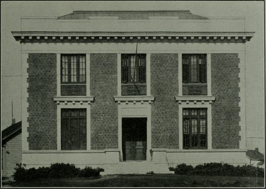 An illustration from The Architect & engineer of California and the Pacific Coast, 1905, leaf 244
