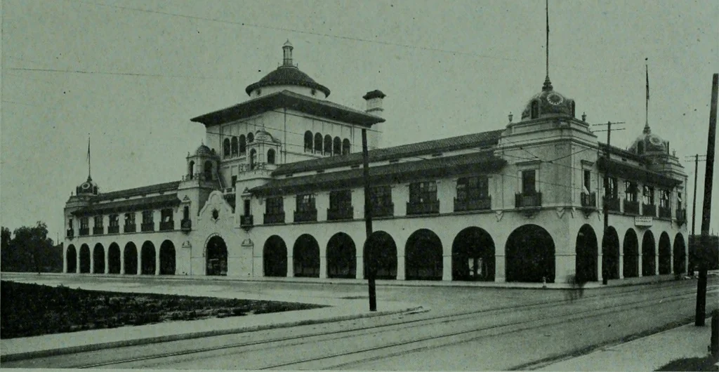 An illustration from The Architect & engineer of California and the Pacific Coast, 1905, leaf 486