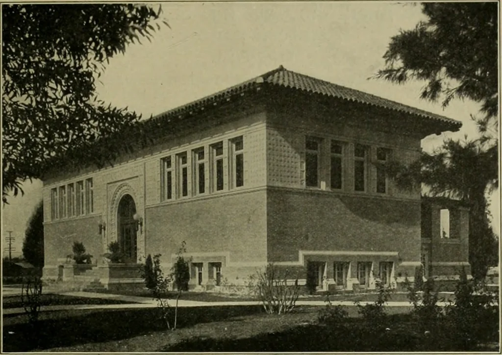 An illustration from The Architect & engineer of California and the Pacific Coast, 1905, leaf 102