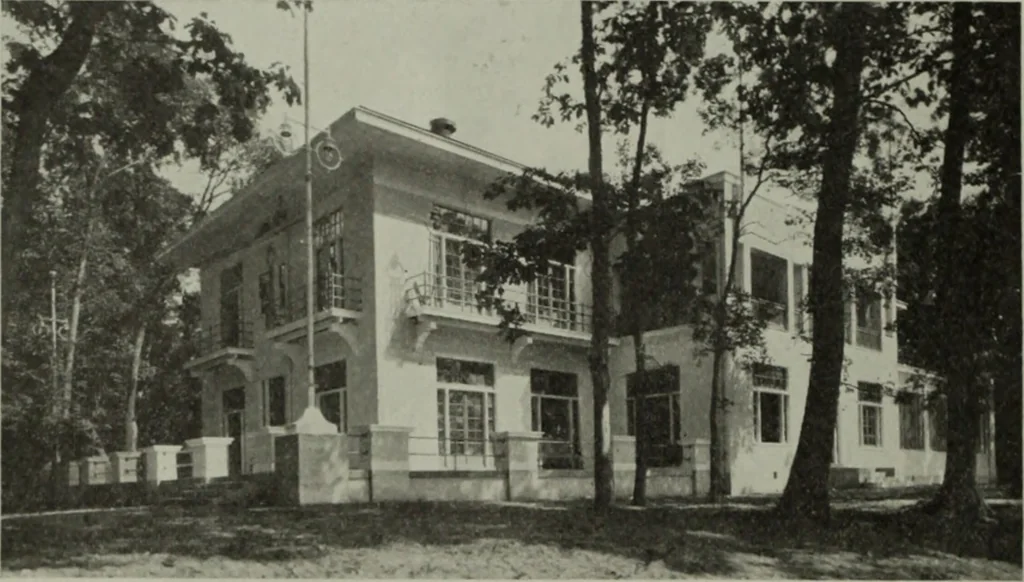 An illustration from The Architect & engineer of California and the Pacific Coast, 1905, leaf 13
