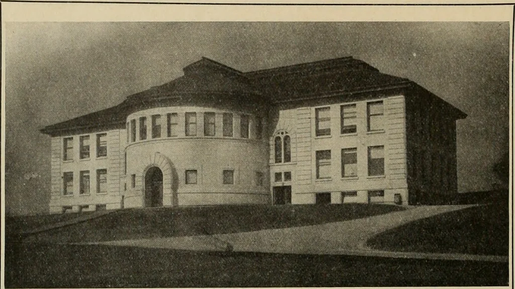 An illustration from The Architect & engineer of California and the Pacific Coast, 1905, leaf 151