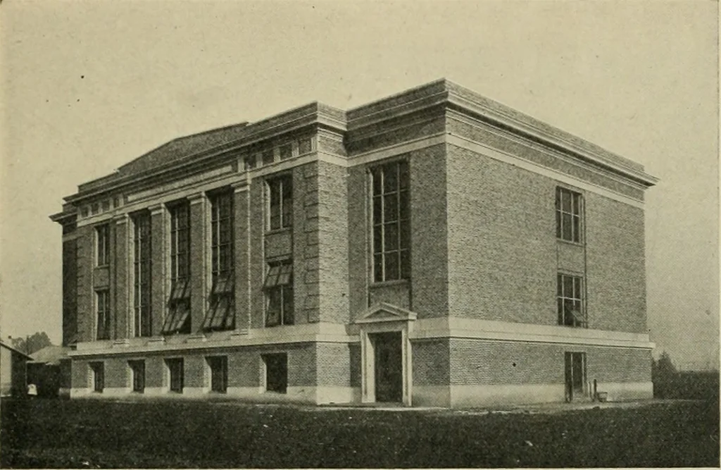 An illustration from The Architect & engineer of California and the Pacific Coast, 1905, leaf 386