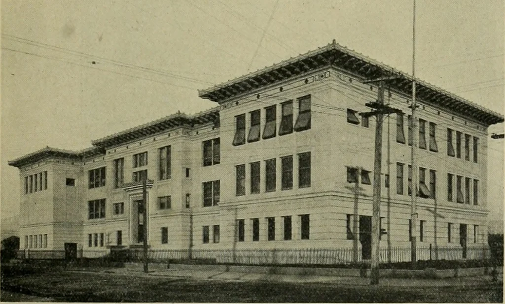 An illustration from The Architect & engineer of California and the Pacific Coast, 1905, leaf 392