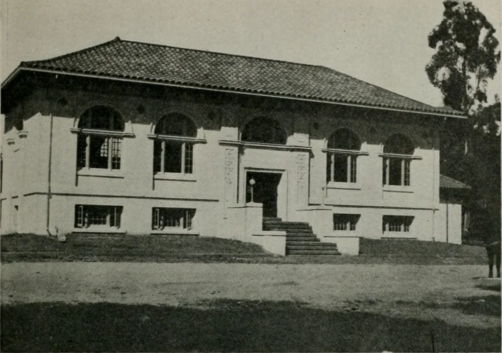 An illustration from The Architect & engineer of California and the Pacific Coast, 1905, leaf 440