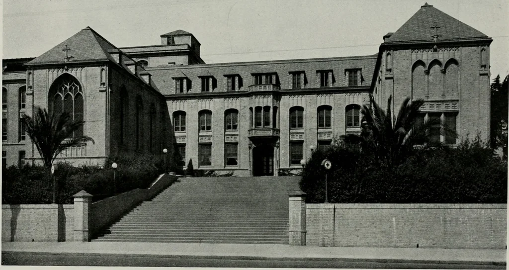 An illustration from The Architect & engineer of California and the Pacific Coast, 1905, leaf 214