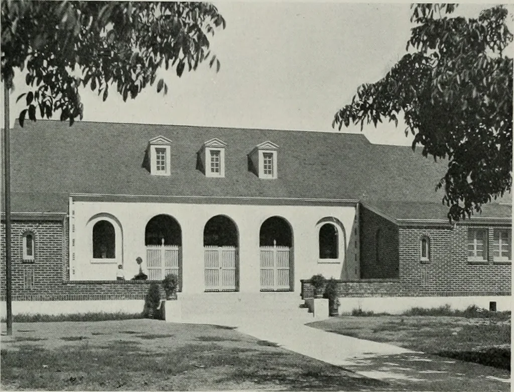 An illustration from The Architect & engineer of California and the Pacific Coast, 1905, leaf 376