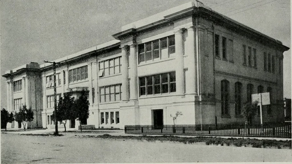 An illustration from The Architect & engineer of California and the Pacific Coast, 1905, leaf 66
