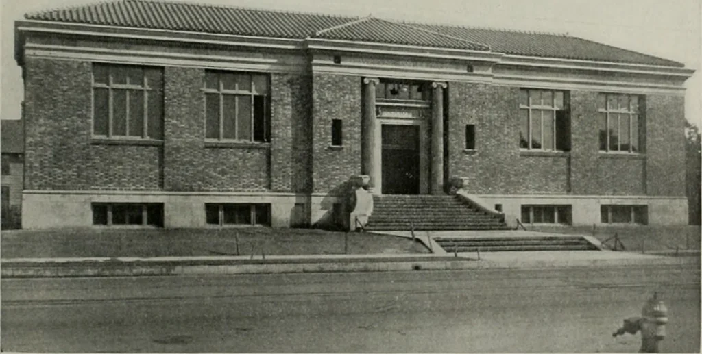An illustration from The Architect & engineer of California and the Pacific Coast, 1905, leaf 230