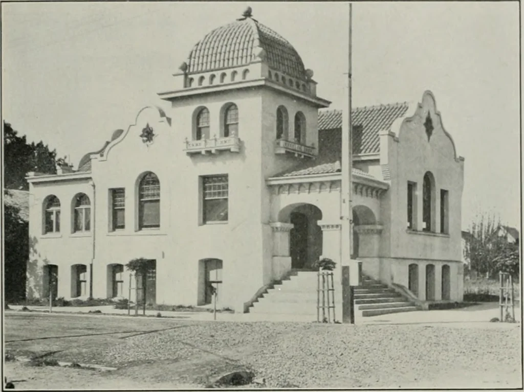An illustration from The Architect & engineer of California and the Pacific Coast, 1905, leaf 38