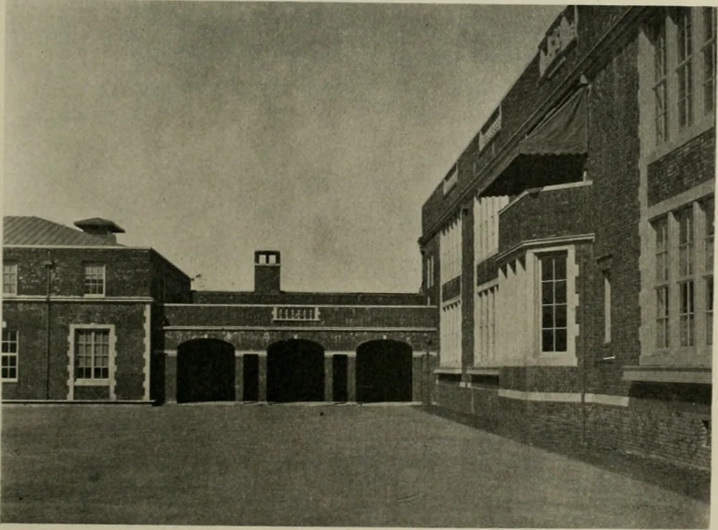 An illustration from The Architect & engineer of California and the Pacific Coast, 1905, leaf 426