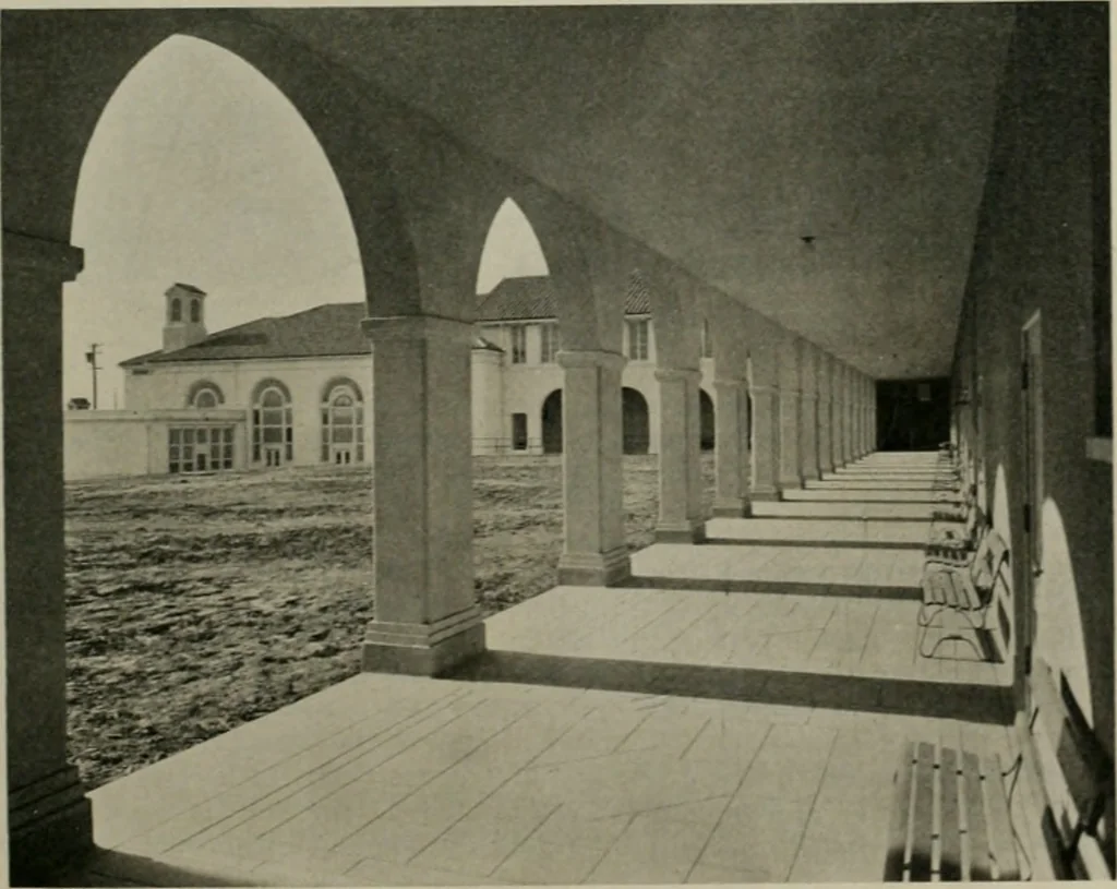 An illustration from The Architect & engineer of California and the Pacific Coast, 1905, leaf 432
