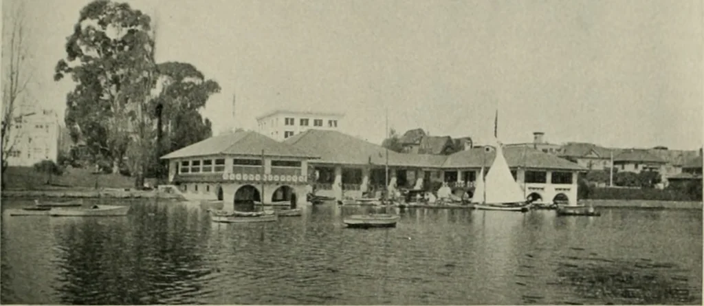 An illustration from The Architect & engineer of California and the Pacific Coast, 1905, leaf 452